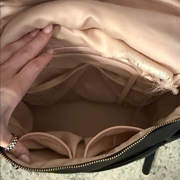 Poppy & Peonies Black Leather Backpack - Picture 6 of 9